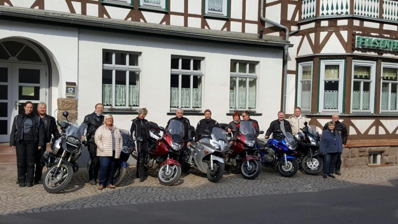 Gaststätte und Pension Felsenthal Tabarz/Thüringer Wald Exterior foto