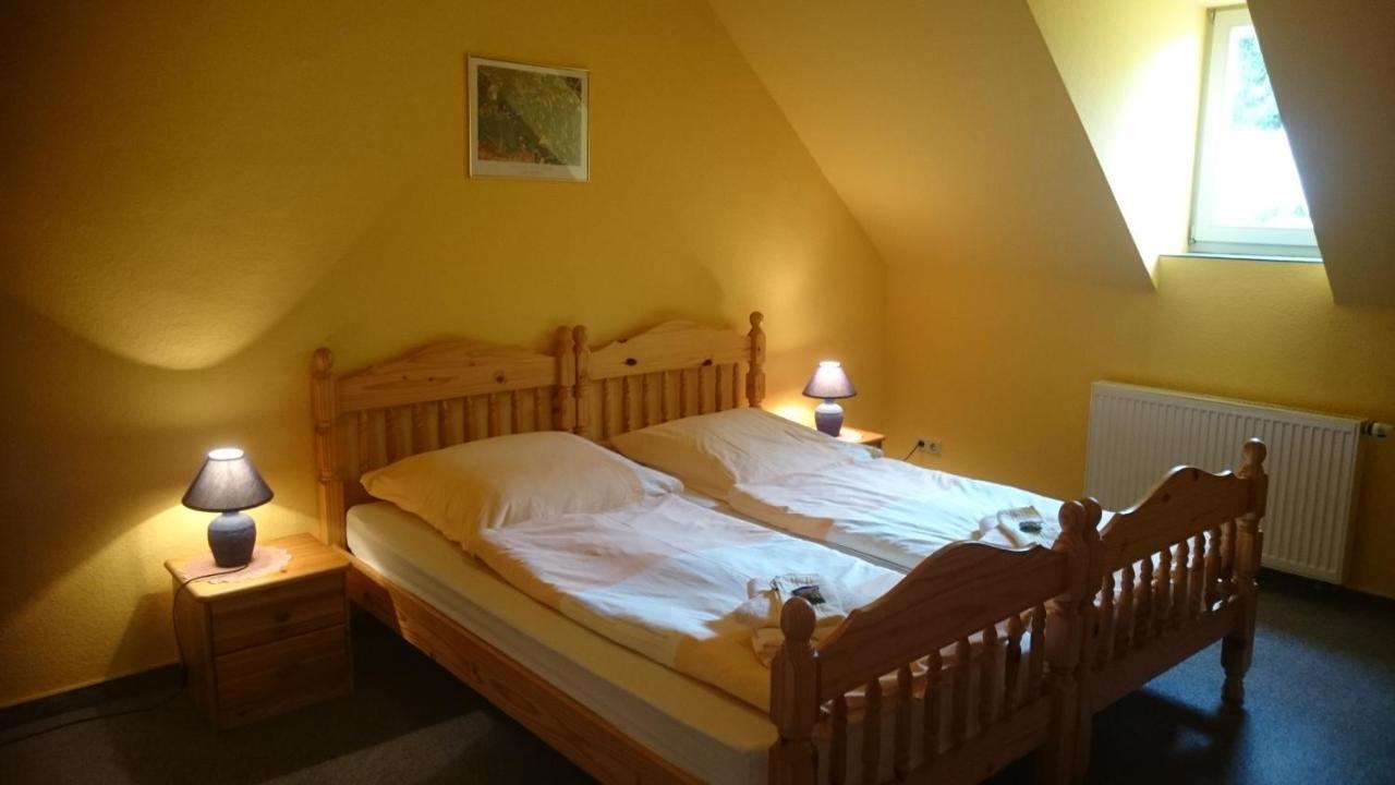 Gaststätte und Pension Felsenthal Tabarz/Thüringer Wald Exterior foto